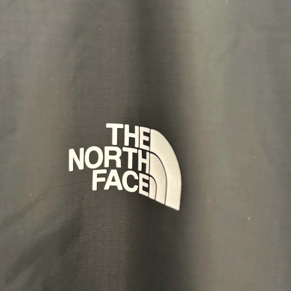 The North Face Alta Vista Rain Jacket Men’s XXL NWT Black Waterproof Breathable